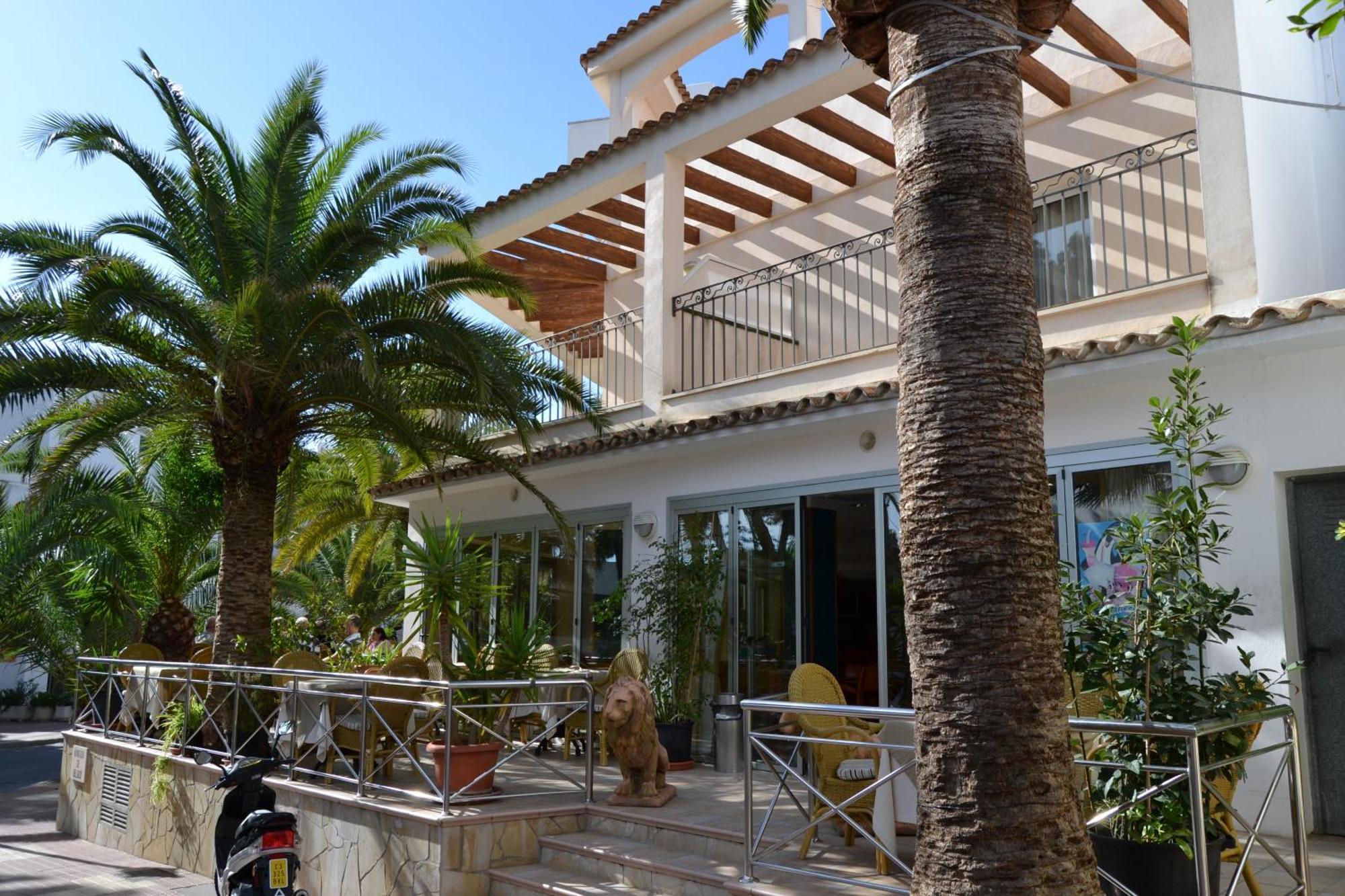 Hostal Leo D'Or Cala D´Or Eksteriør billede